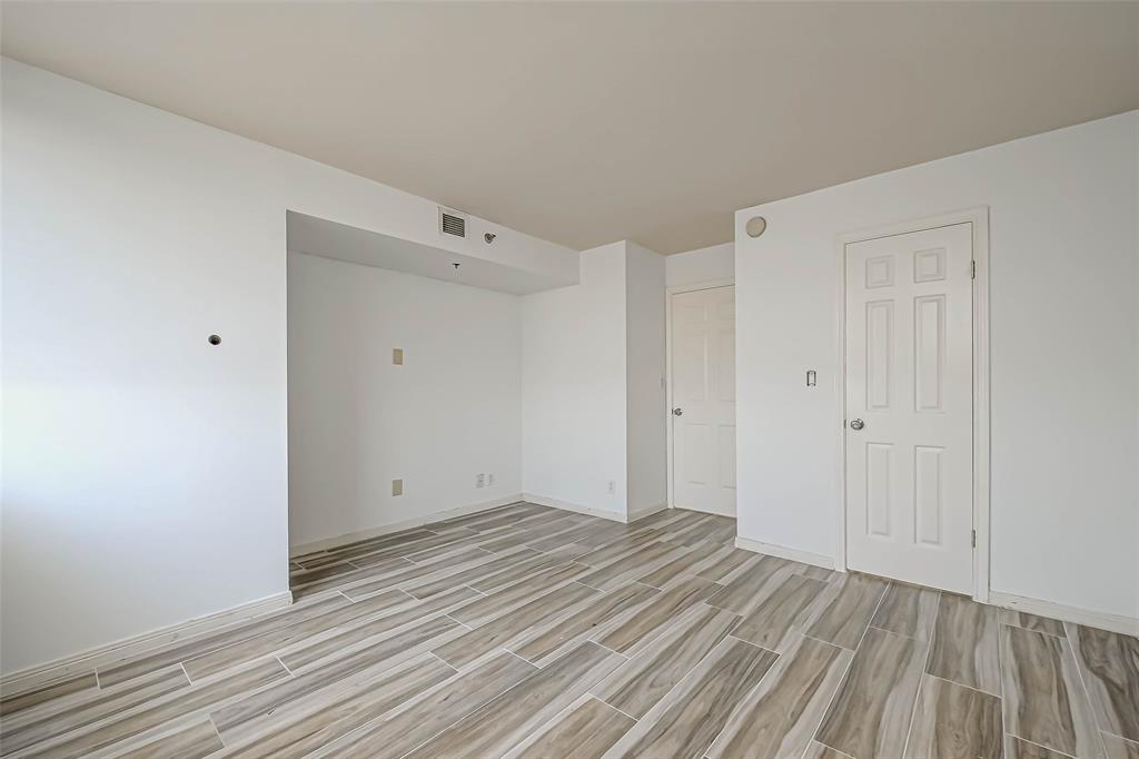 3525 Sage Road #901, Houston, Texas image 21