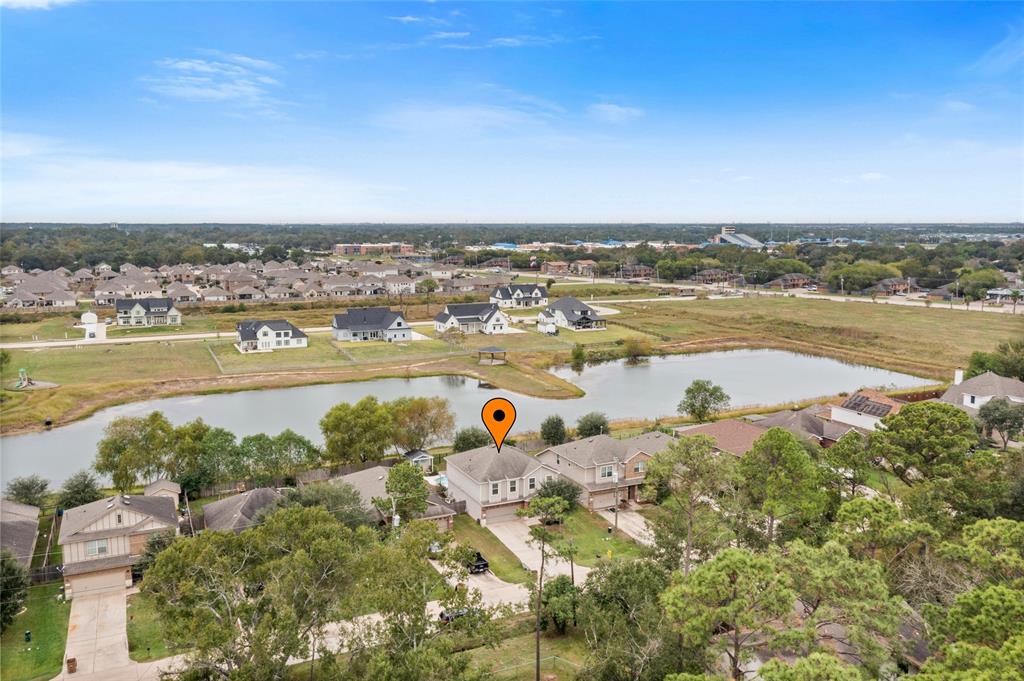 4197 Country Club Drive, Dickinson, Texas image 30