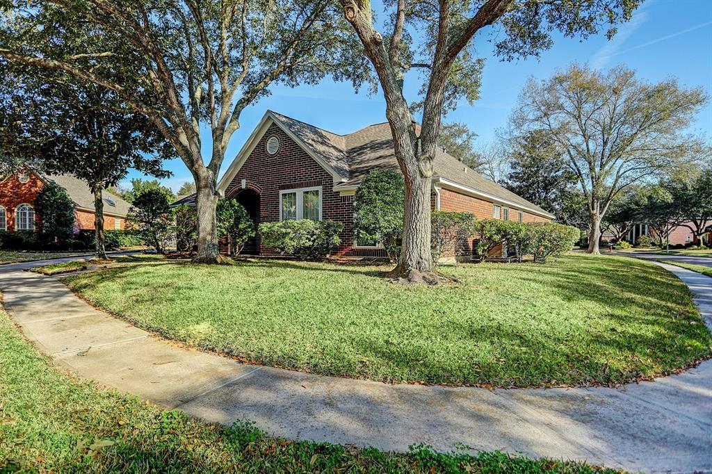 16302 Glacier Brook Court