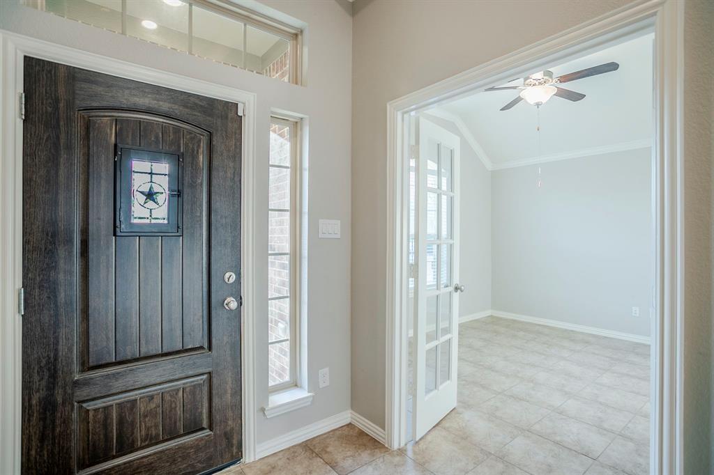 15627 E Galley Drive, Crosby, Texas image 5