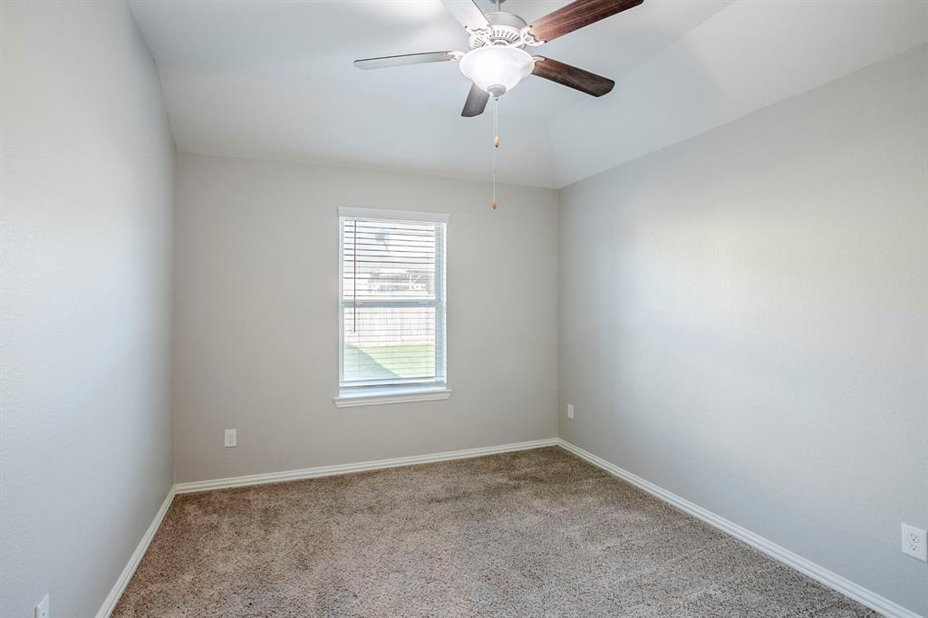15627 E Galley Drive, Crosby, Texas image 27