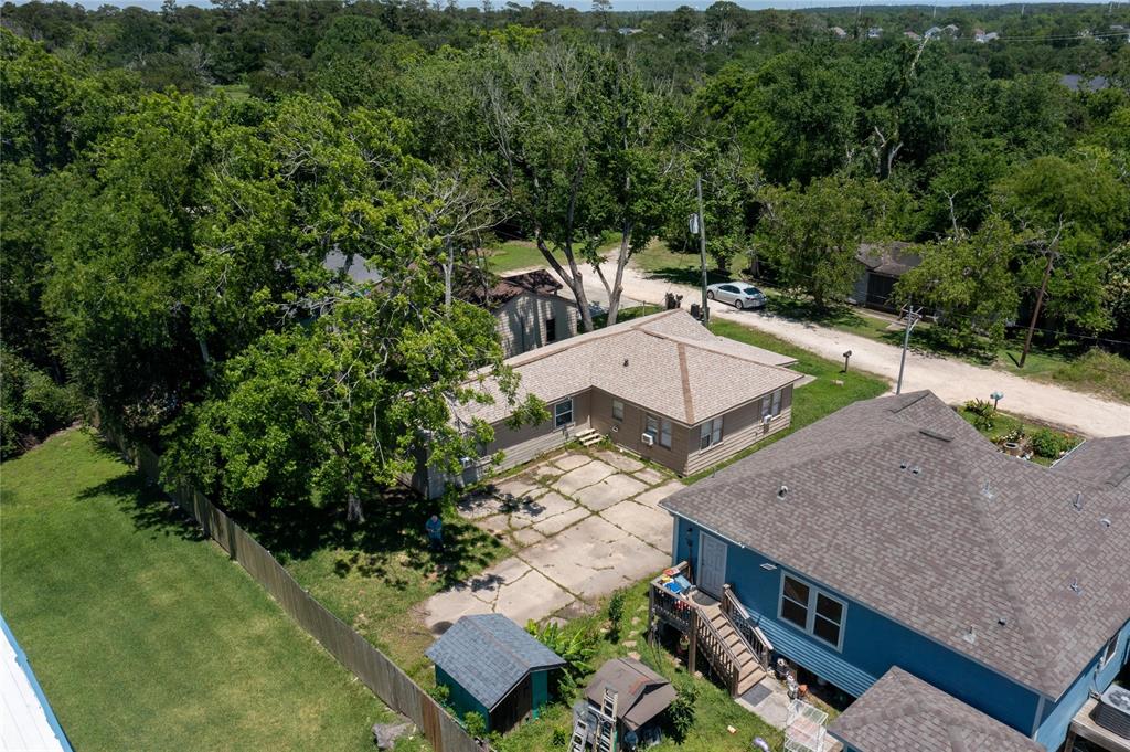 6310 Amber Drive, Hitchcock, Texas image 37