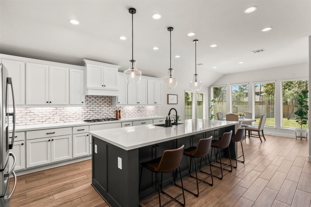 411 Sunset Tree Court, Willis, Texas image 2