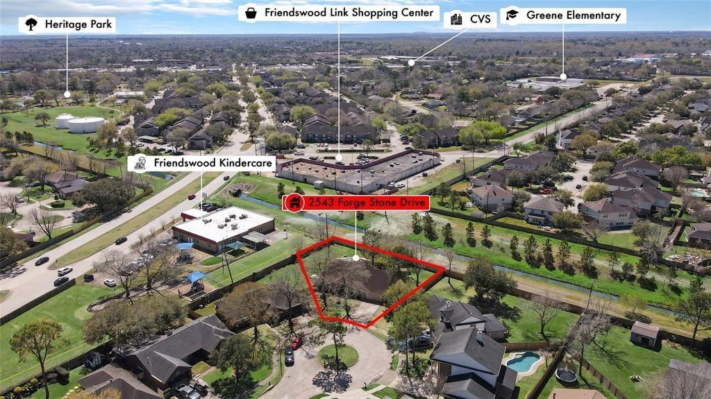 2543 Forge Stone Drive, Friendswood, Texas image 21