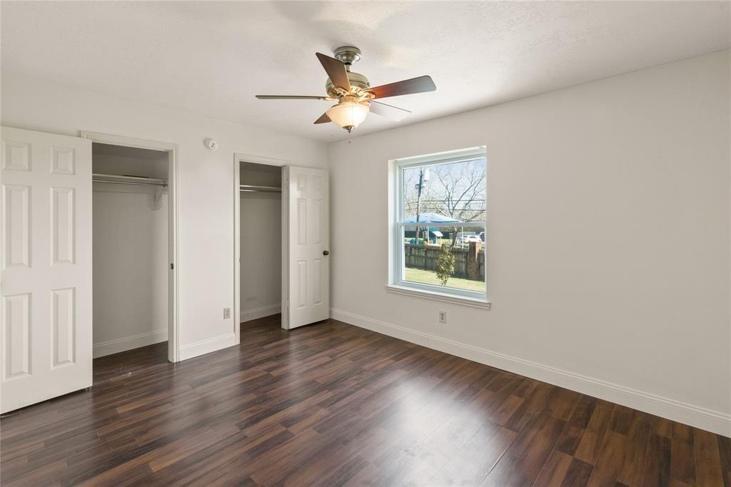 2543 Forge Stone Drive, Friendswood, Texas image 16