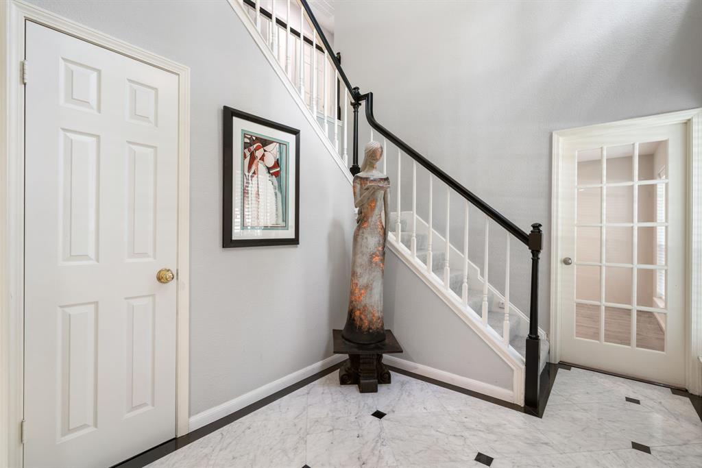 54 Rockridge Drive