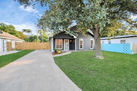 A home in Texas City