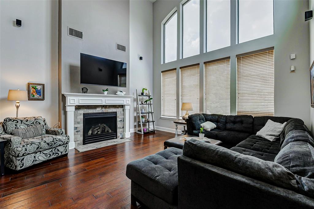 5722 Spring River Lane, Fulshear, Texas image 13
