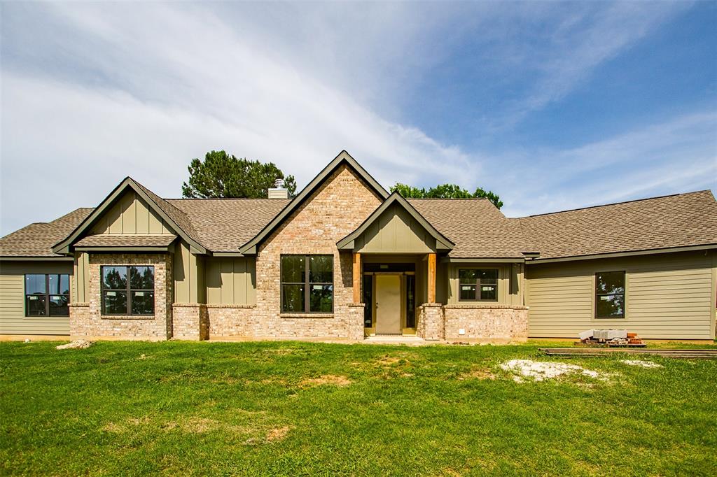 2401 Oak Hollow Lane, Brenham, Texas image 1