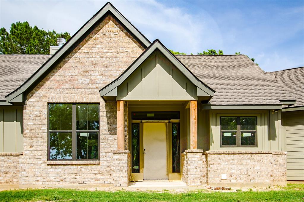 2401 Oak Hollow Lane, Brenham, Texas image 3