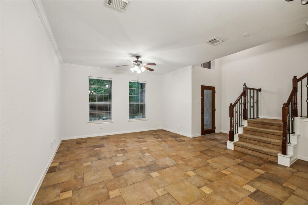 23 Avenswood