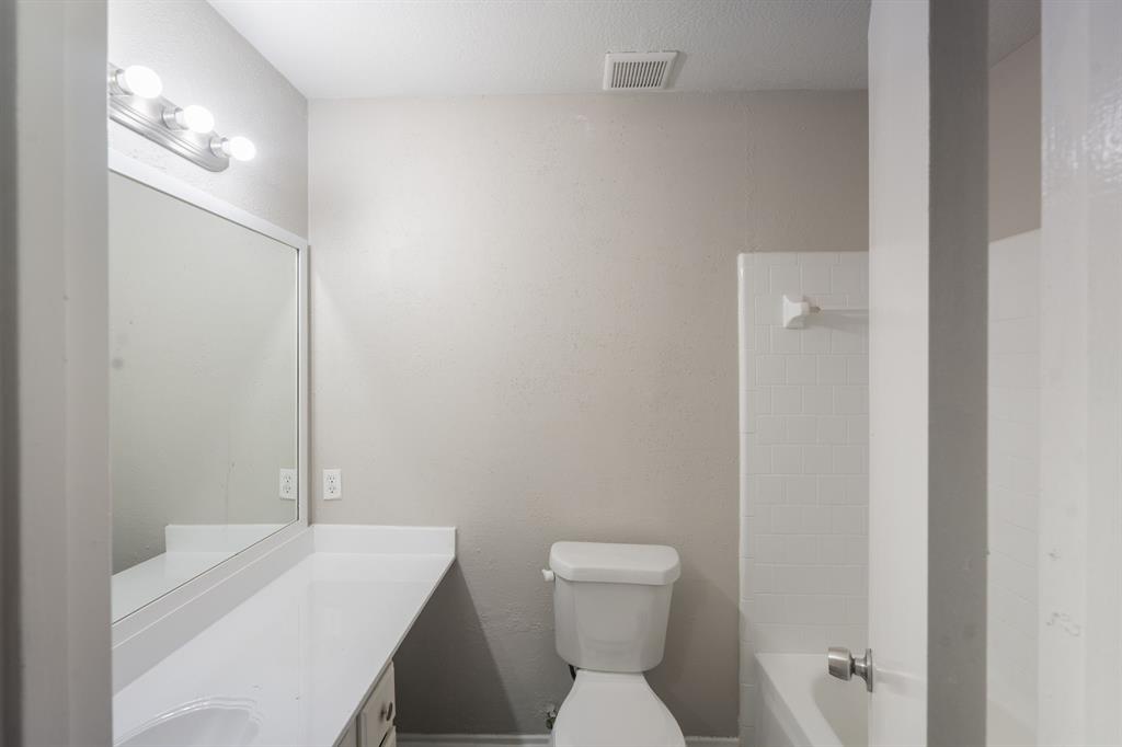 19811 Woodhall Court, Humble, Texas image 24