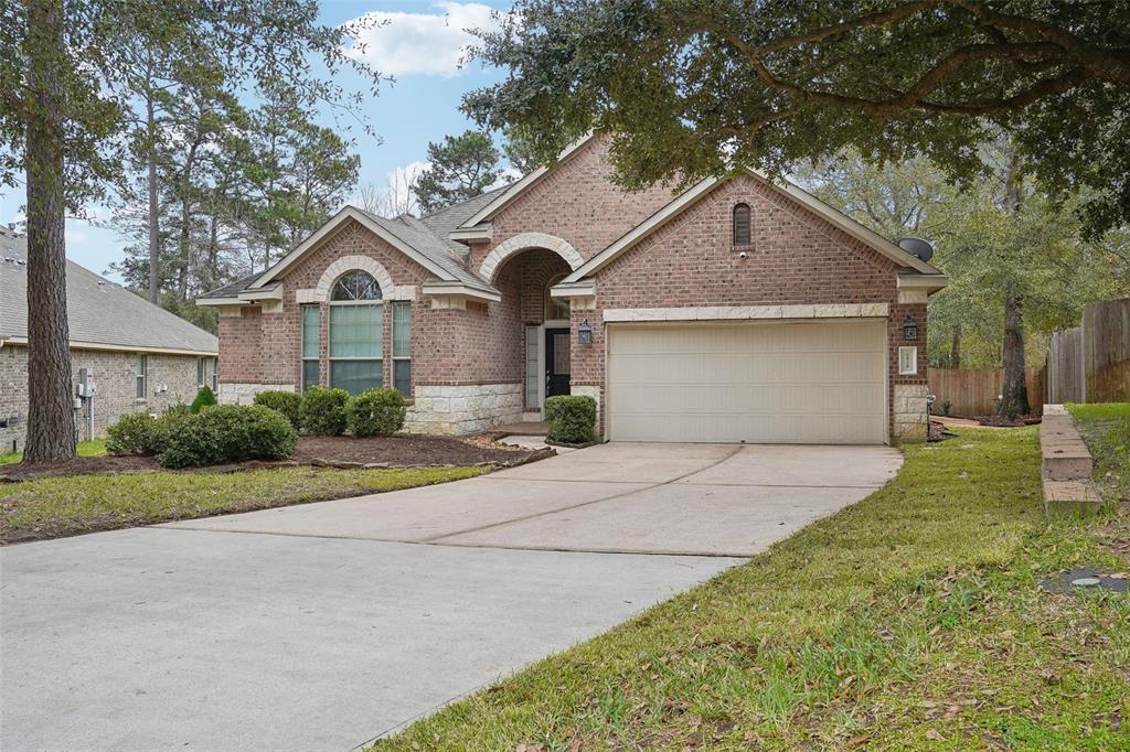 1916 Honey Laurel Drive, Conroe, Texas image 2