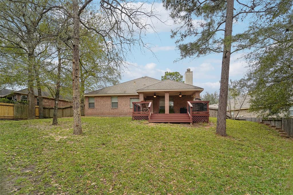 1916 Honey Laurel Drive, Conroe, Texas image 34