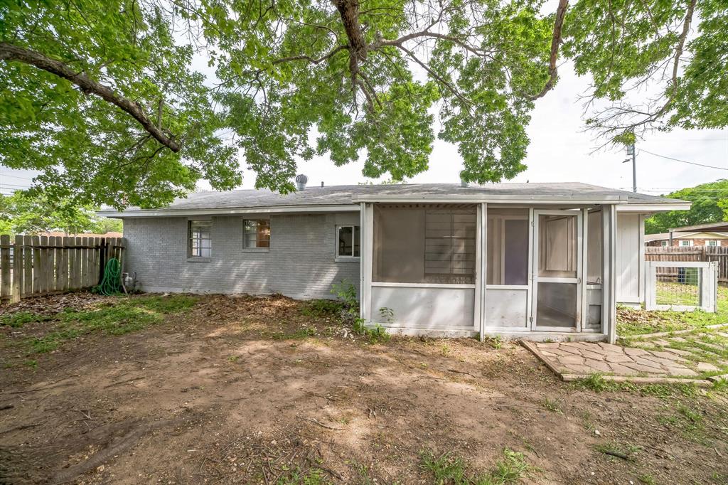 801 E Johnson Street, Burnet, Texas image 26