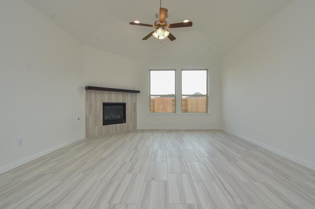 6802 Monarch Falls Lane, Katy, Texas image 10