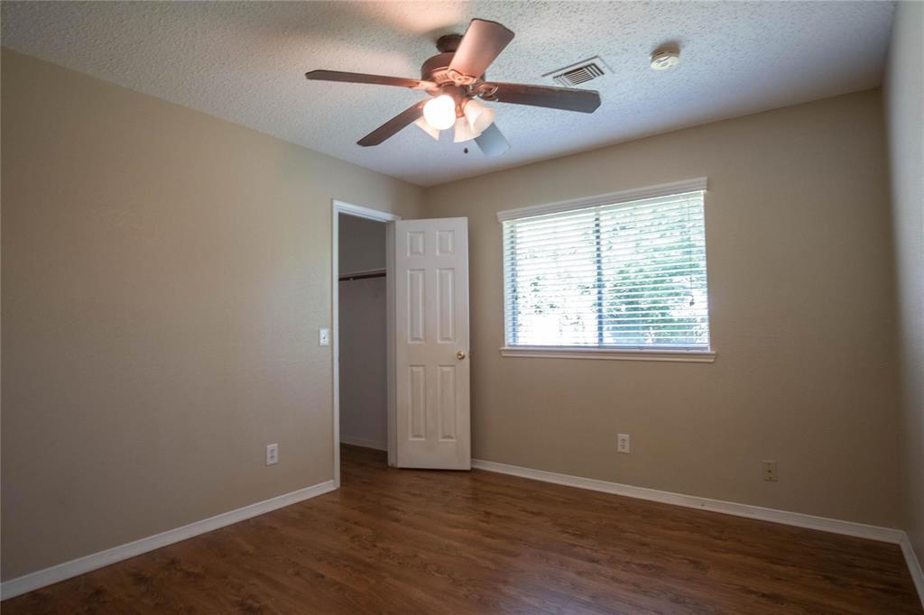 3207 Rimrock Drive, Missouri City, Texas image 11