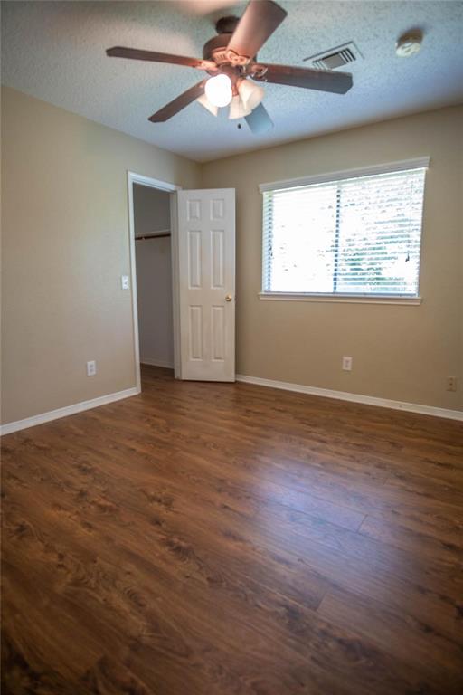 3207 Rimrock Drive, Missouri City, Texas image 9