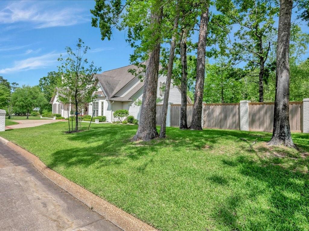 201 Deerfield Drive, Lufkin, Texas image 46