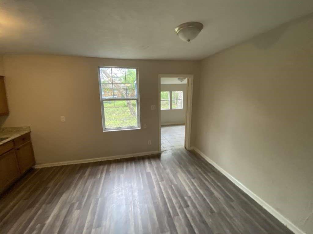 10110 Rosehaven Drive, Houston, Texas image 4
