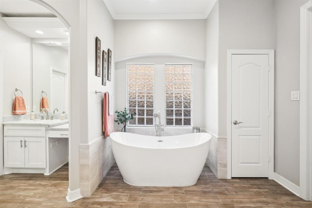 14323 Kingston Falls Lane, Humble, Texas image 24