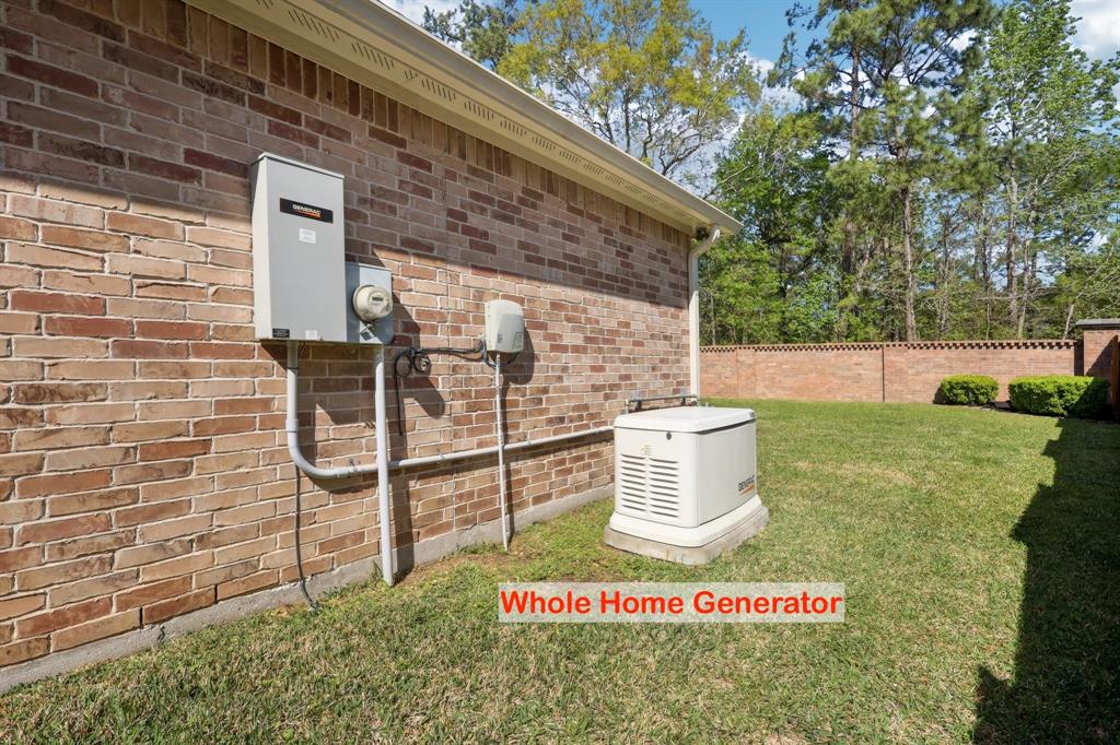 14323 Kingston Falls Lane, Humble, Texas image 4
