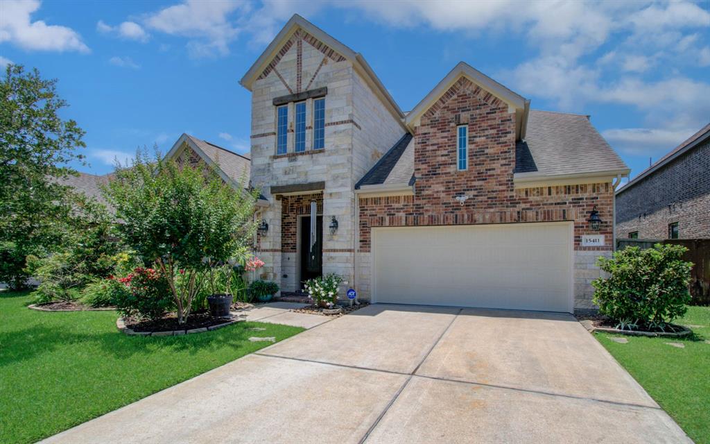 15411 Dundas Drive