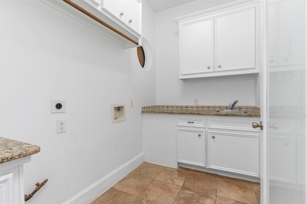 300 County Road 6111, Dayton, Texas image 43