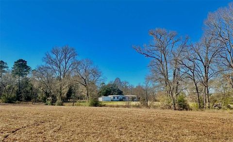 Photo of 1029 An County Road 185, Elkhart, TX 75839 (MLS # 95521770) Photo of 1029 An County Road 185, Elkhart, TX 75839 (MLS # 95521770)