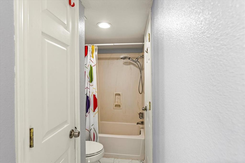 215 Postoffice Street #1004, Galveston, Texas image 16