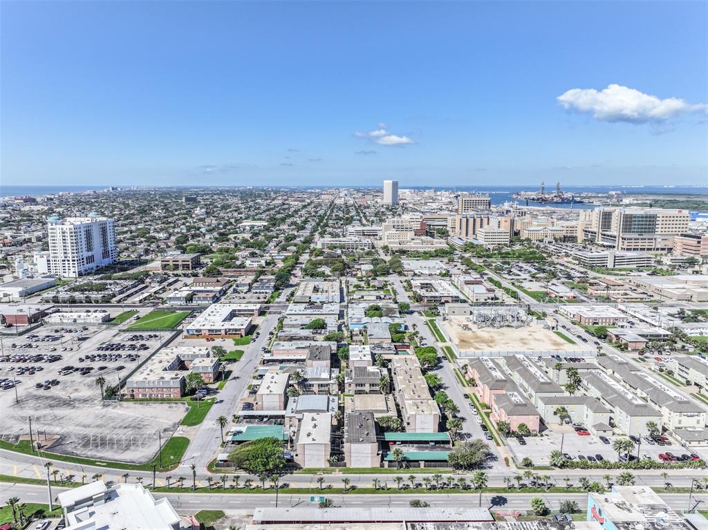 215 Postoffice Street #1004, Galveston, Texas image 23