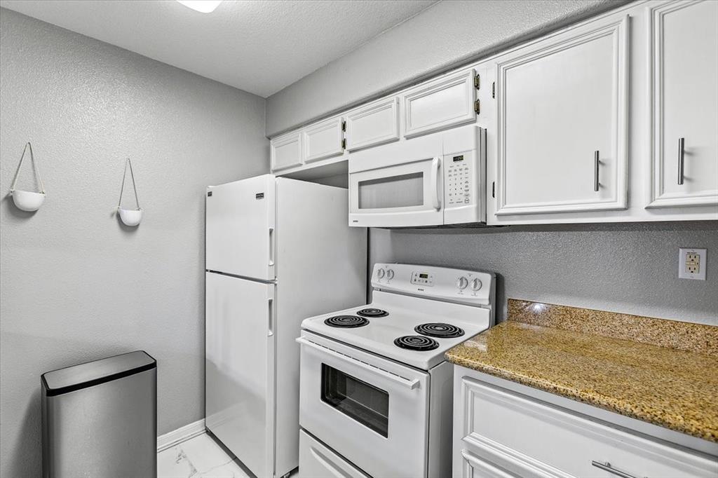 215 Postoffice Street #1004, Galveston, Texas image 11