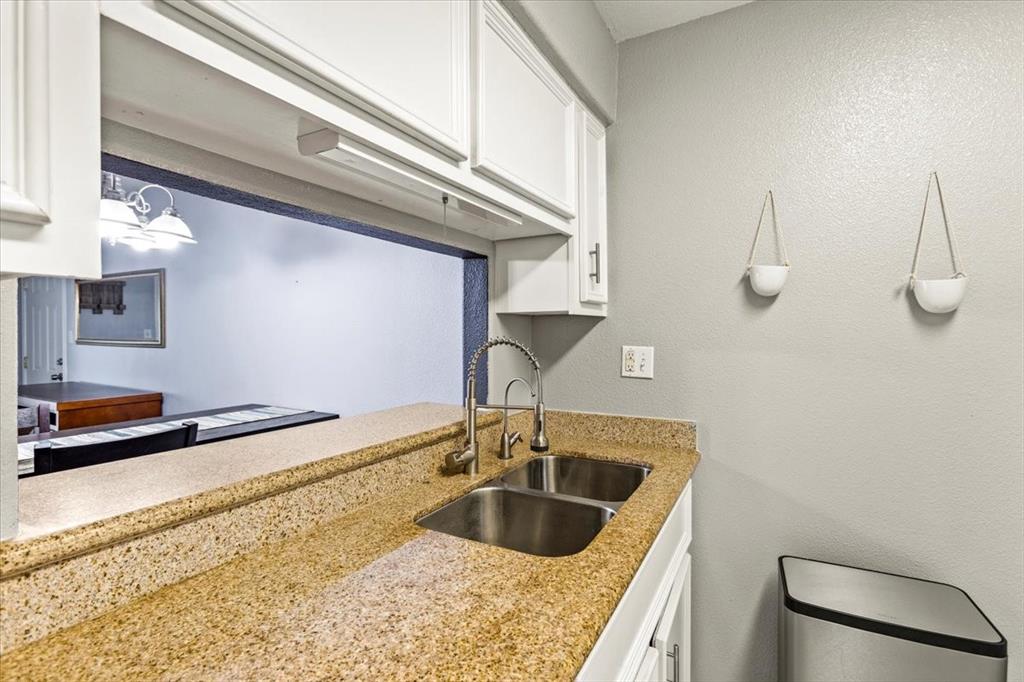 215 Postoffice Street #1004, Galveston, Texas image 12