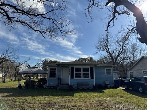 2103 3rd Avenue N Texas City TX 77590