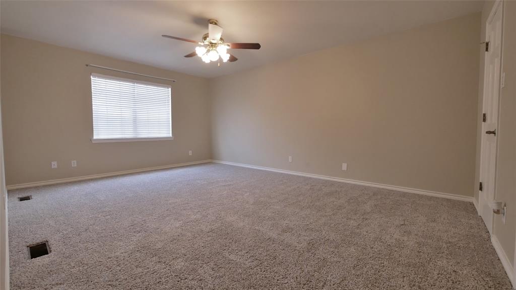 7725 Champion Pines Drive #31, Spring, Texas image 12