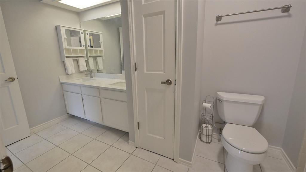 7725 Champion Pines Drive #31, Spring, Texas image 14
