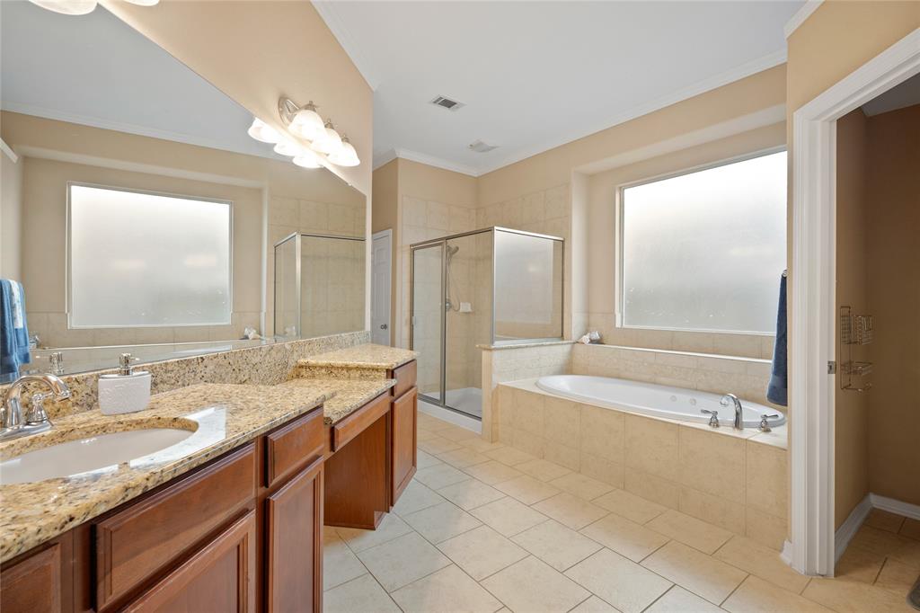 418 Bonnie Bay Court, League City, Texas image 18