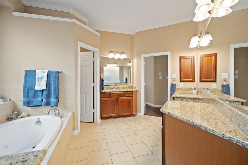 418 Bonnie Bay Court, League City, Texas image 21