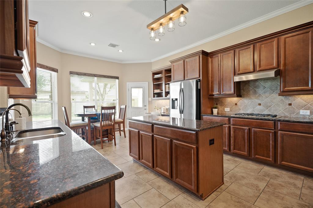 418 Bonnie Bay Court, League City, Texas image 13