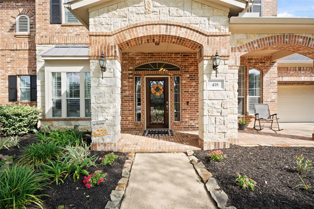 418 Bonnie Bay Court, League City, Texas image 3