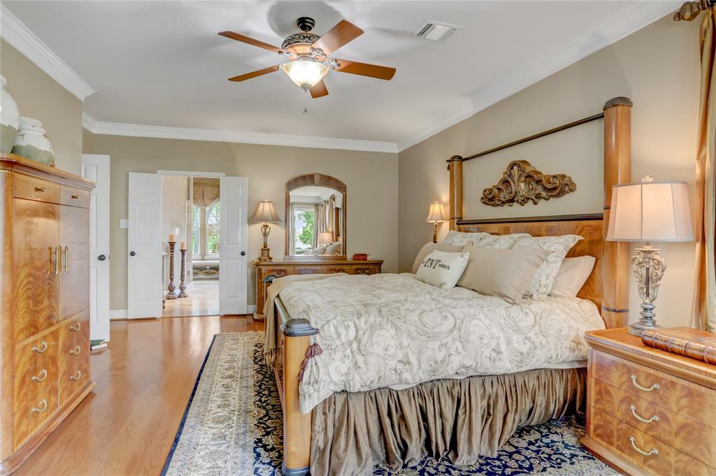 3910 Woodglen Court, Houston, Texas image 19
