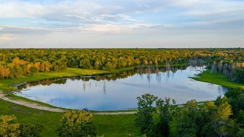 +/-323 ac Ferrill Creek Road Bryan TX 77808