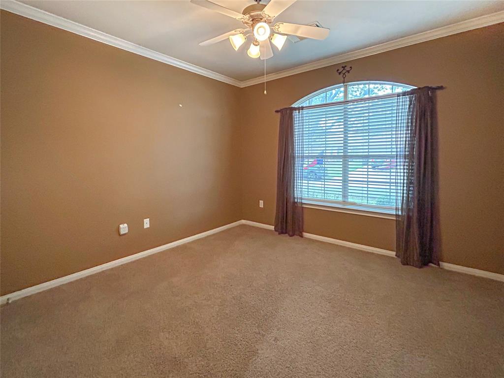 1314 Varese Drive, Pearland, Texas image 17