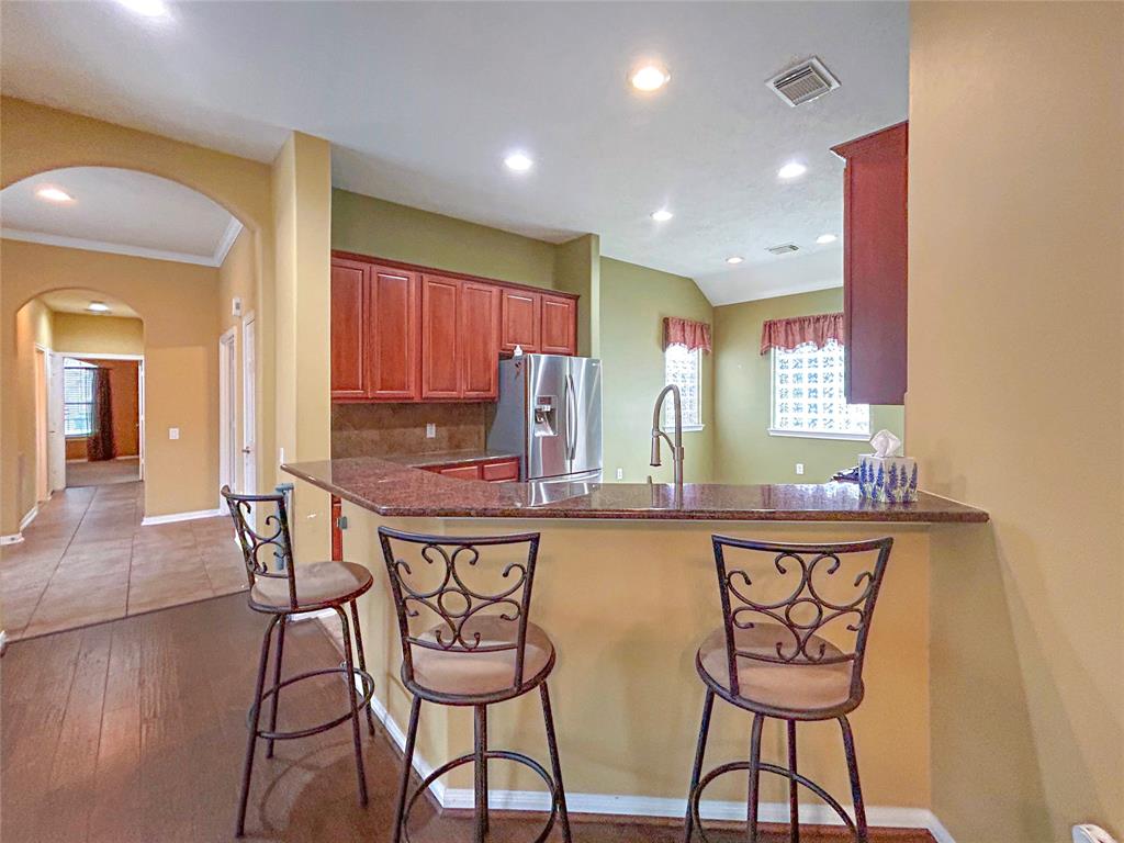 1314 Varese Drive, Pearland, Texas image 8