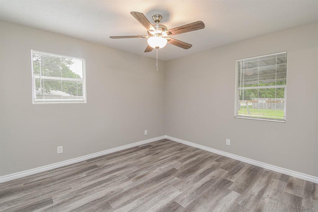 801 S Idaho Street, La Porte, Texas image 10