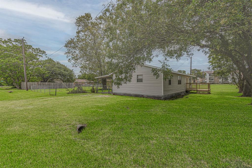 801 S Idaho Street, La Porte, Texas image 19