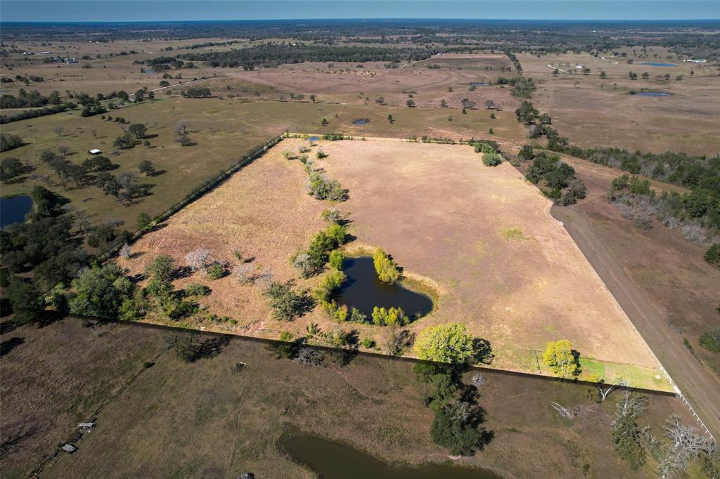 13903 Satcher Lane, Bedias, Texas image 3