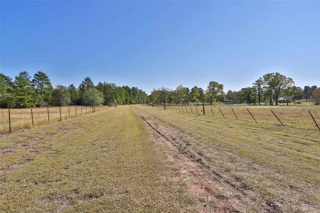 13903 Satcher Lane, Bedias, Texas image 8