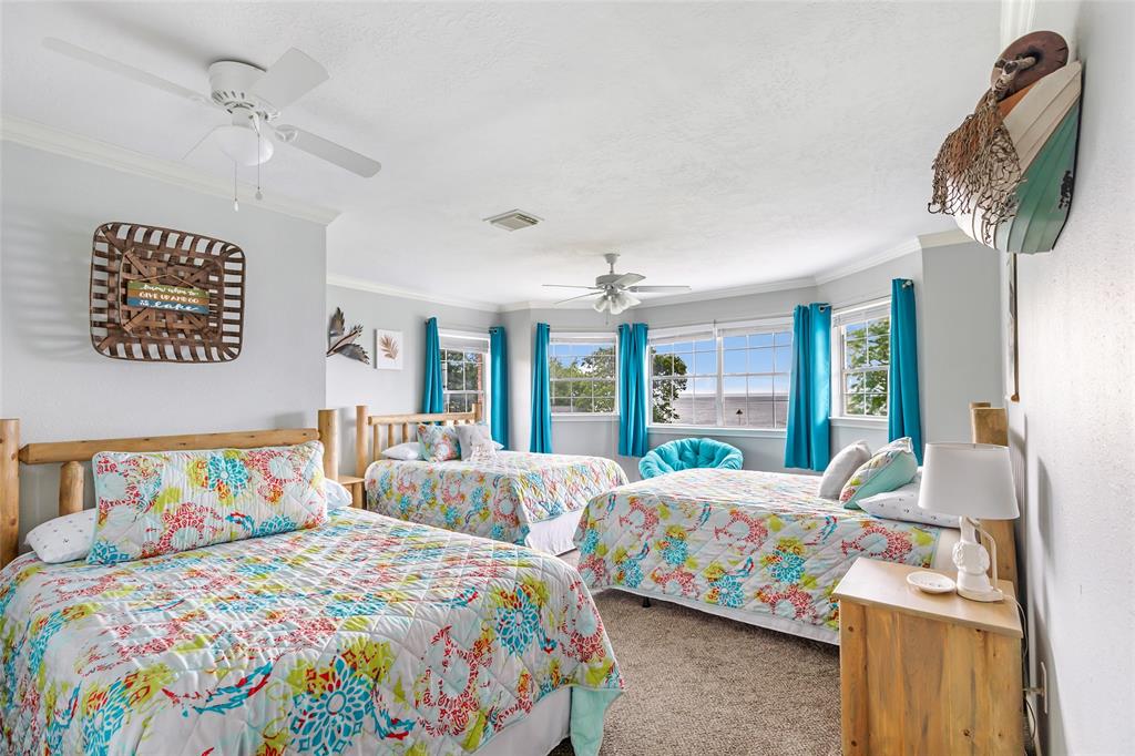 267 Sunset Shadows Boulevard, Livingston, Texas image 33