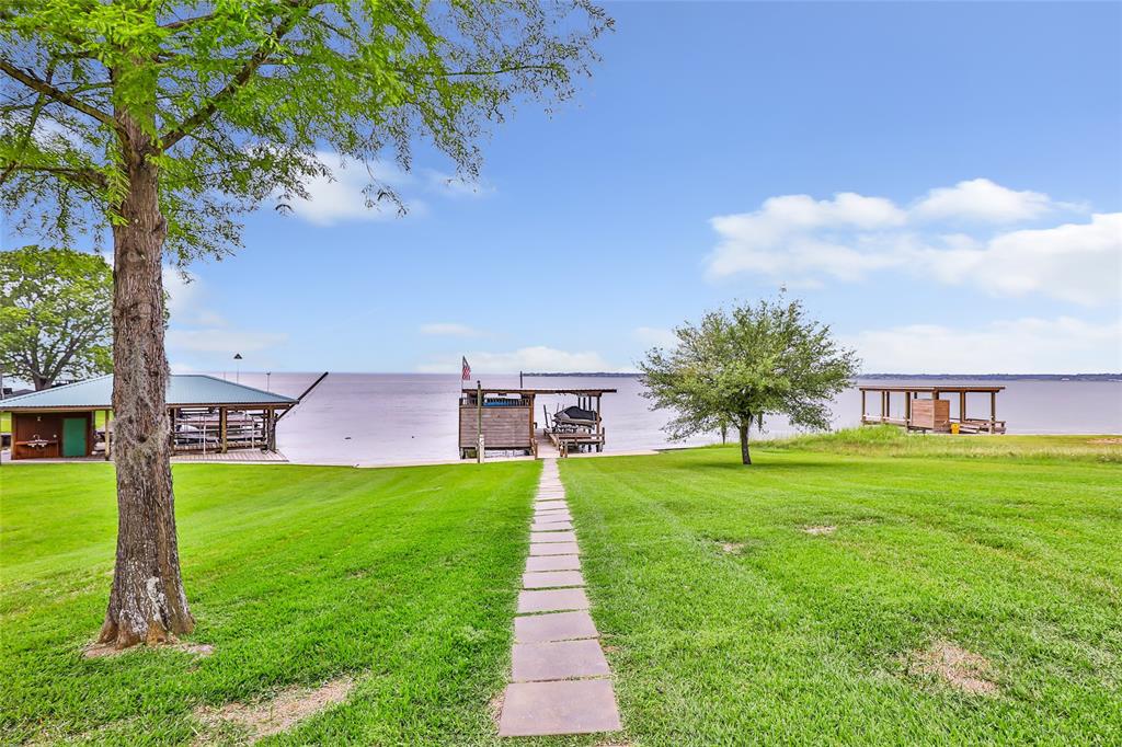 267 Sunset Shadows Boulevard, Livingston, Texas image 2